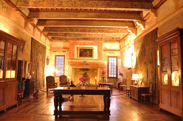 Chateau Cenevieres