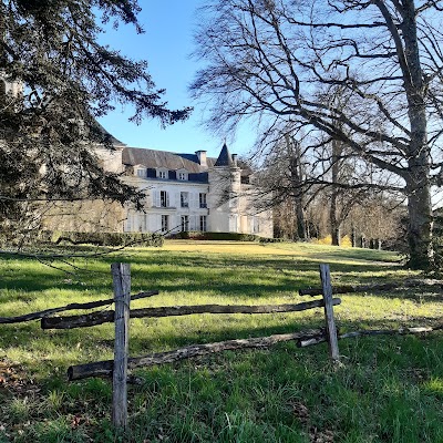 Château De Charnizay