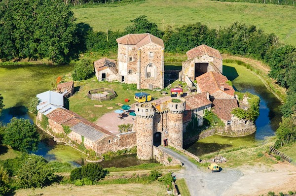 Chateau de Sanzay