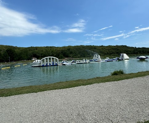 LOT OF SPORTS LAC VERT CATUS