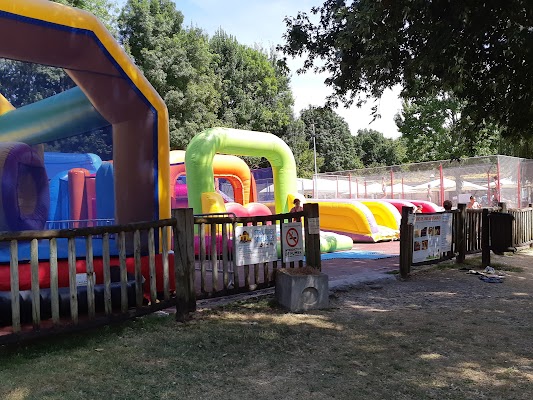Base Outdoor Andre Mermet