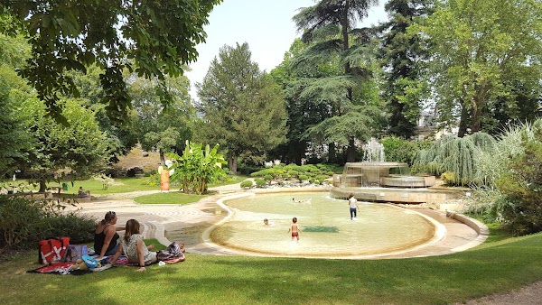Square des Arènes