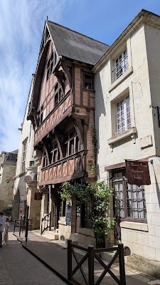 Chinon