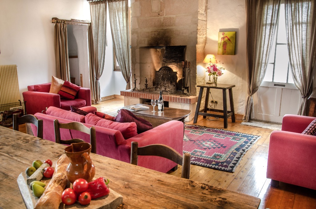 Priest's House with Pool and 2 Acres of Gardens in Beautiful Village