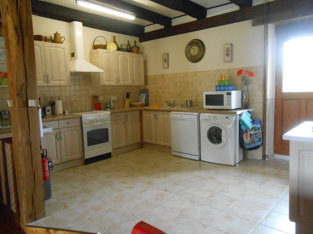 Rural gite with pool near Brantome.