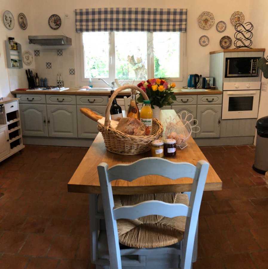 Pretty Gite with heated swimming pool Charente Maritime Region