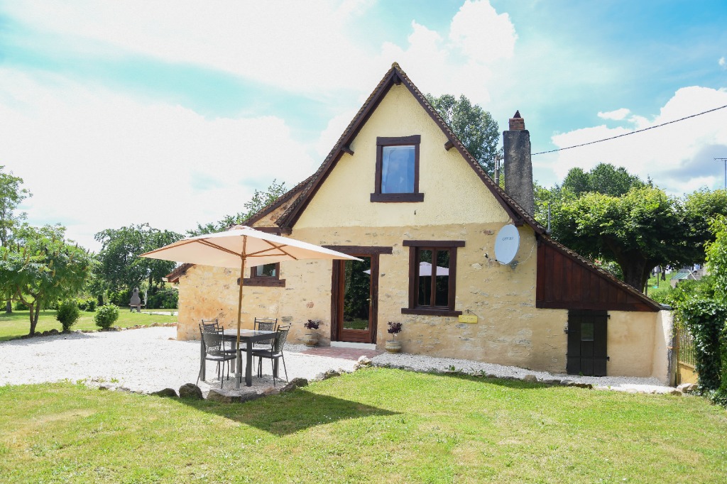 Traditional 18th Century Farmhouse with stunning views