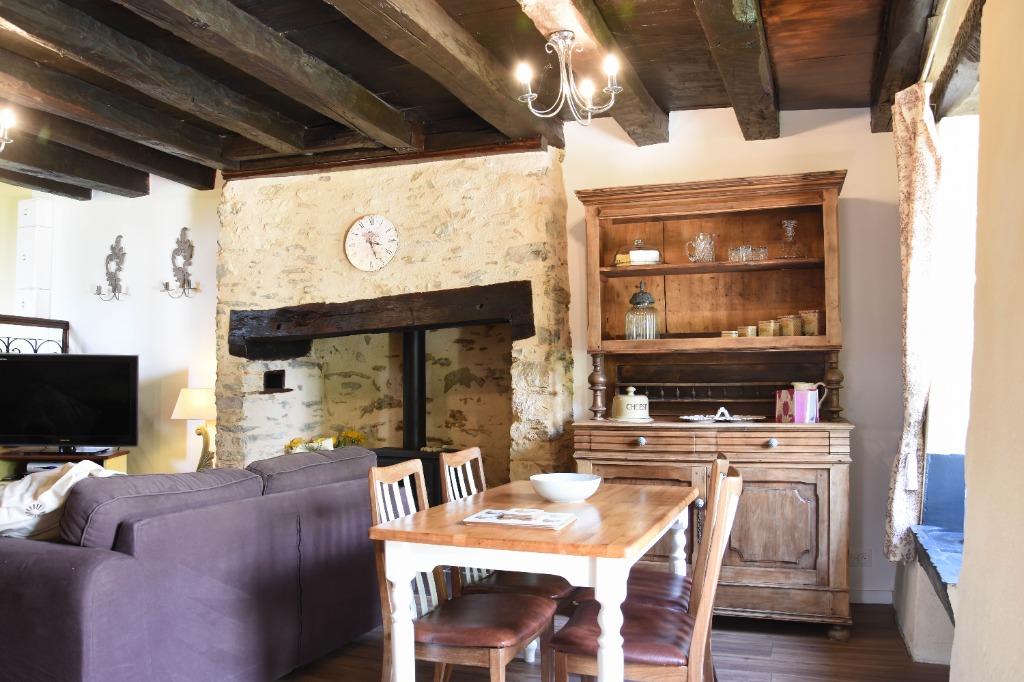Traditional 18th Century Farmhouse with stunning views