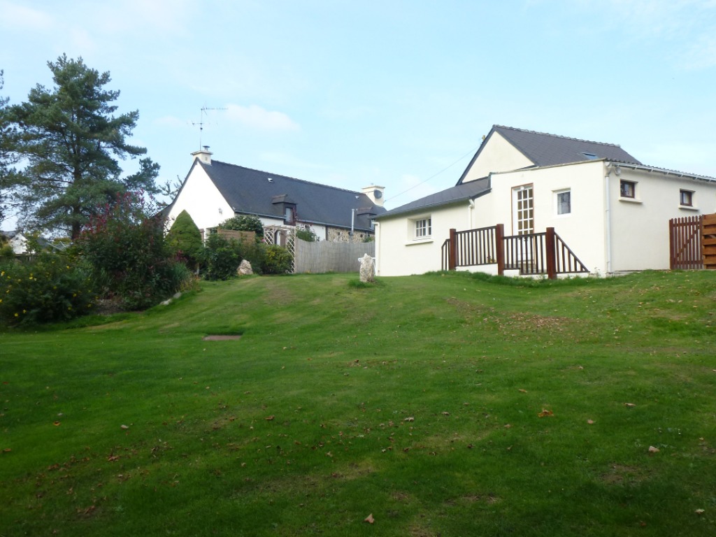 Brittany Holiday Cottage set in two acres with Fishing Lake