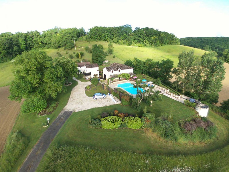 Complete Privacy in Rolling Countryside — 5-slaapkamer Huis in Tarn-et-Garonne