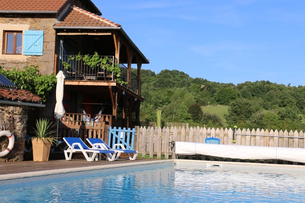 Luxury Barn Conversion Sleeps 2-7 Private Pool and Gym. Hi Speed Wifi