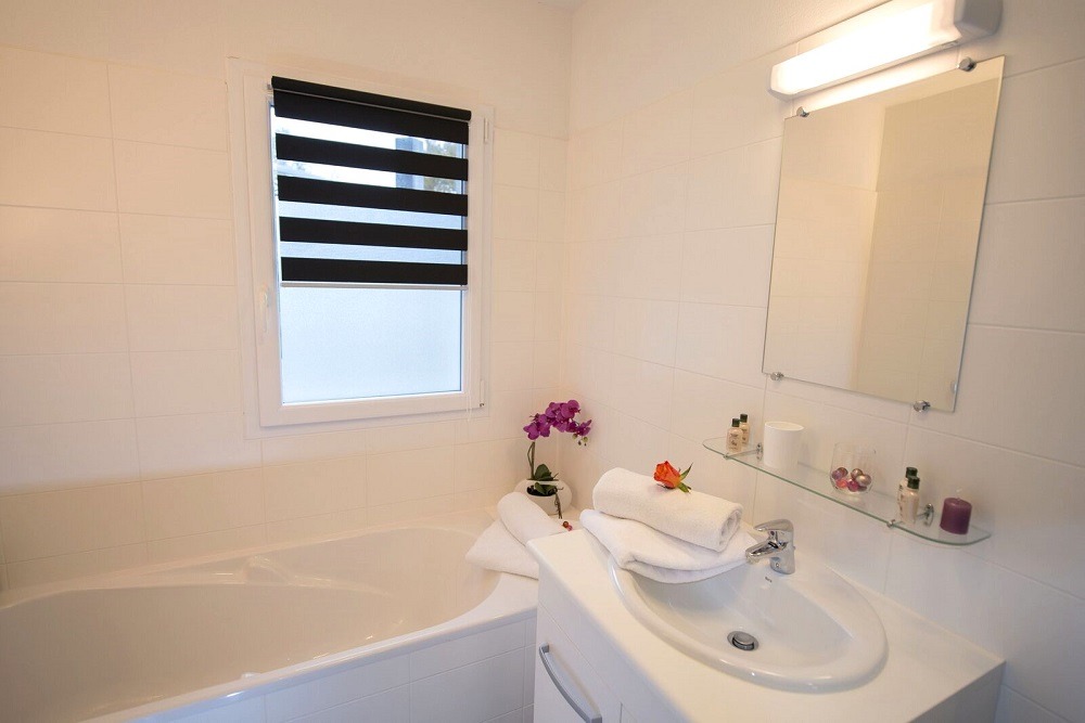 Villa Sophora - sleeps 6 with private pool