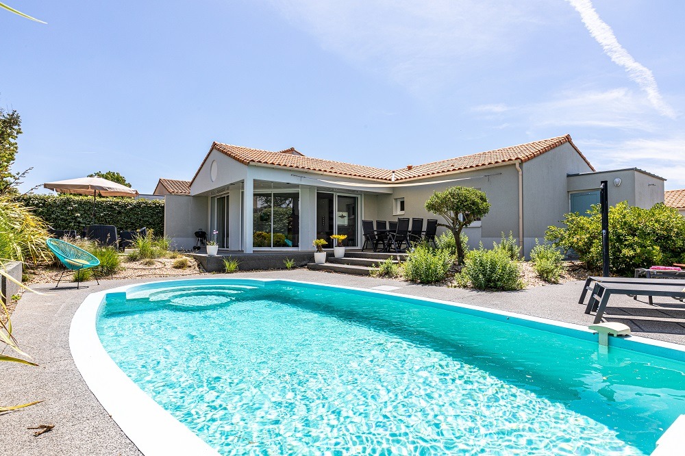 Villa Acacia - 3 bedroom villa with private pool