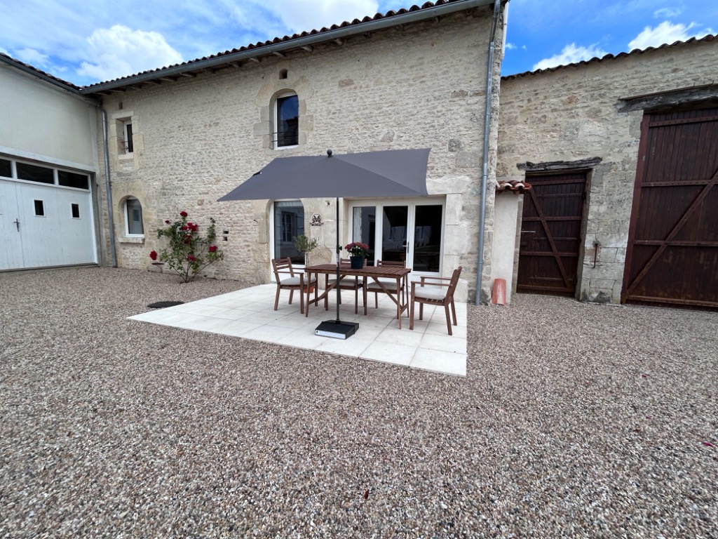 Le Verger - 4*Moineau.  A beautiful family gîte with pool — 2-dormitorios Gîte en Charente-Maritime