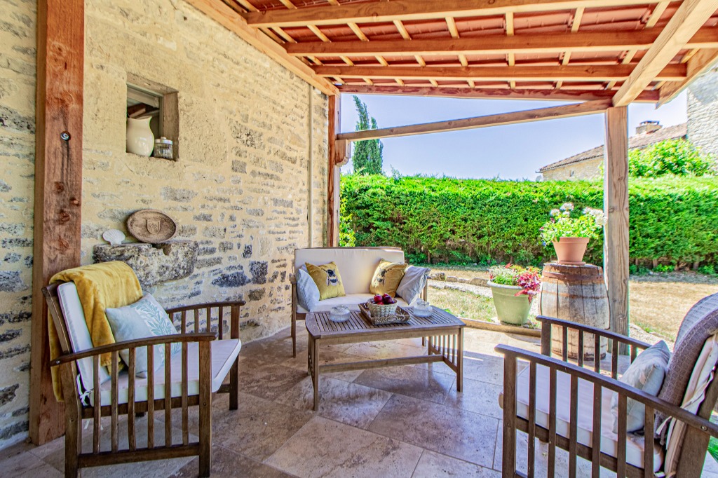 Coucou Cottage Village Stay with Private Pool