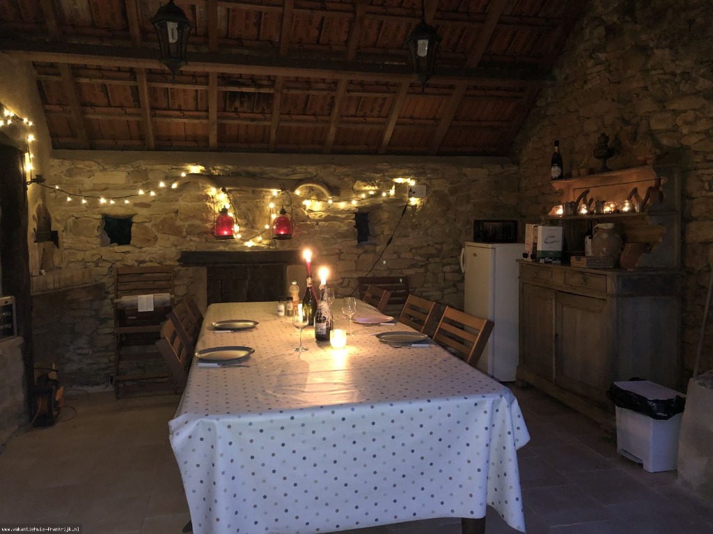 New Listing! Stunning farmhouse with views, Private Pool, Sleeps 11.