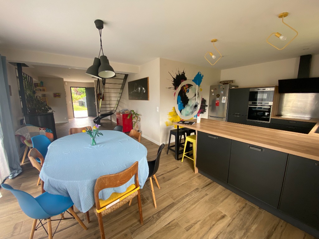 Family house 3.5km from the beaches