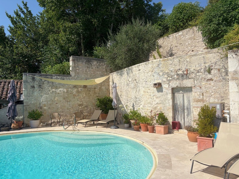 Millial on the edge of beautiful hilltop village — 2-camere House a Tarn-et-Garonne
