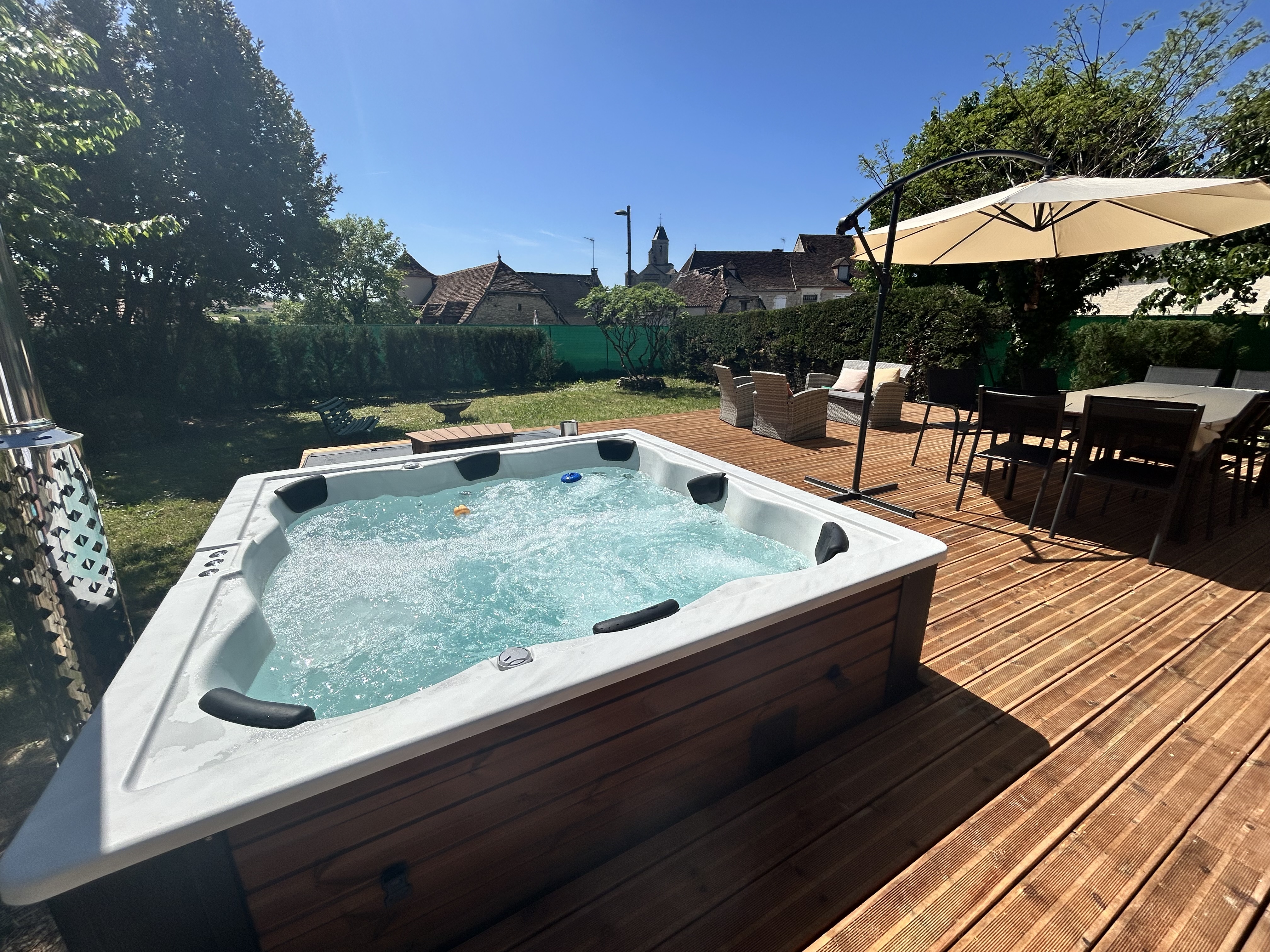 Jacuzzi & Garden 2026 Best