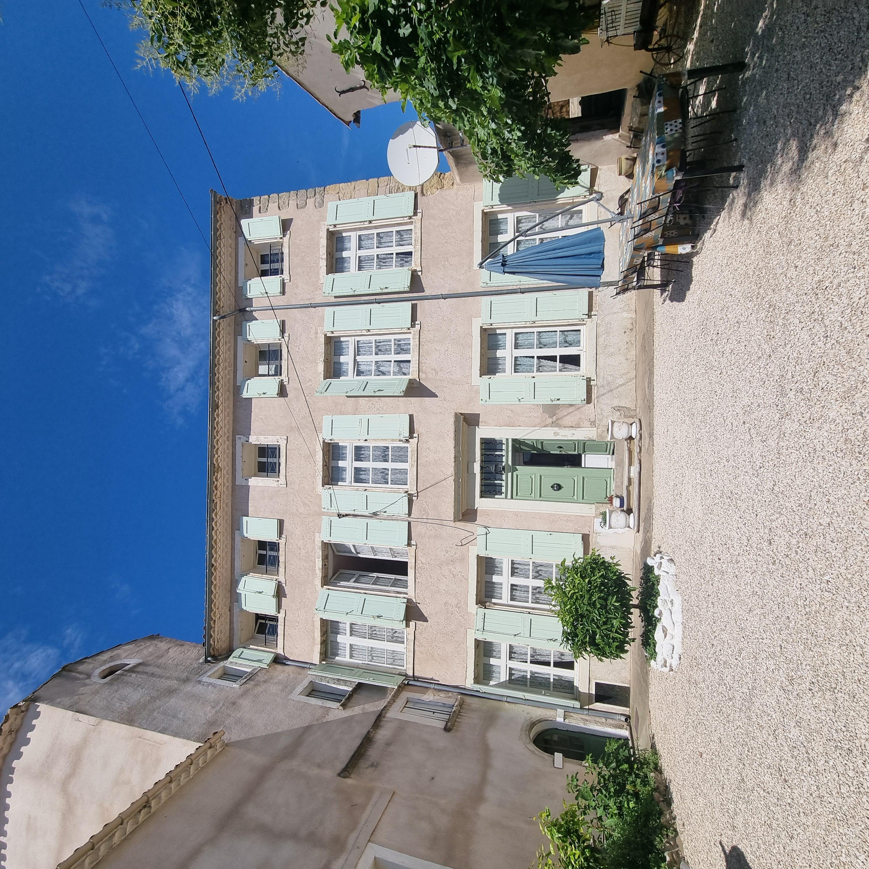 Manoir photo 20240528
