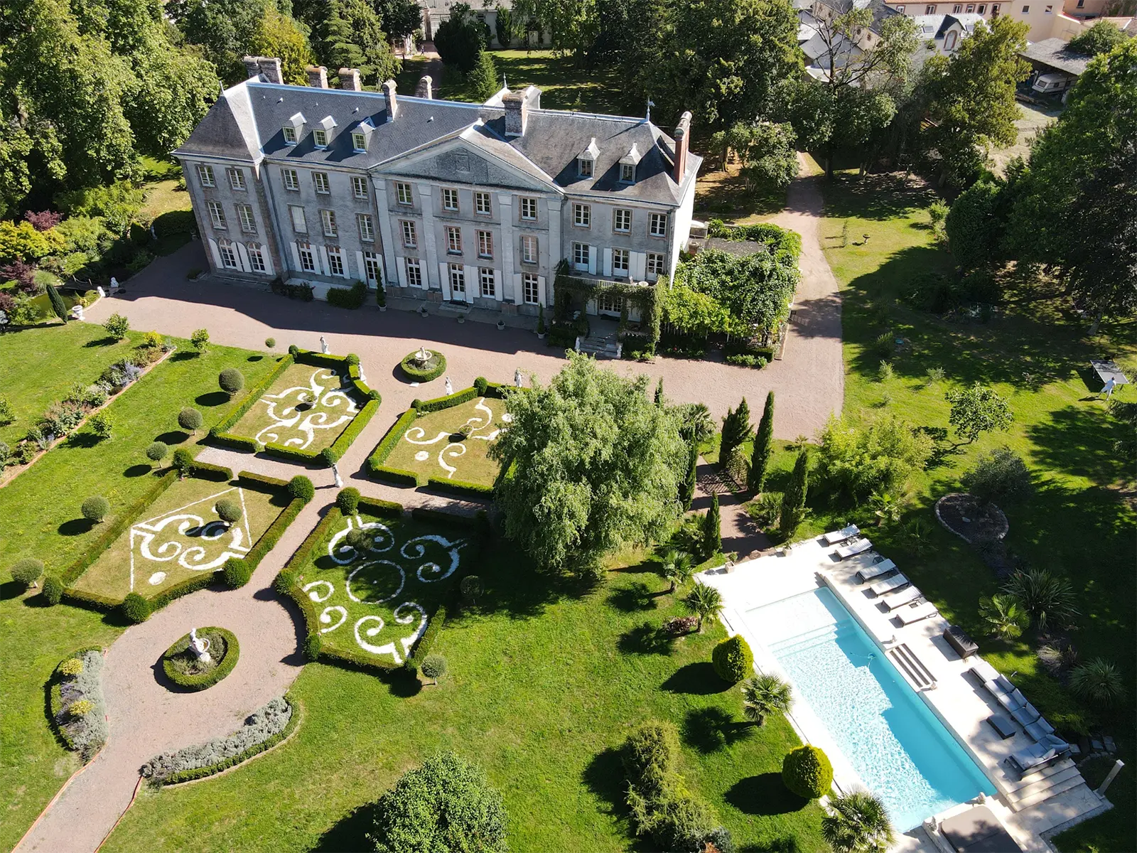 Château de Vezins — 9-bed Chateau / Country House in Maine-et-Loire
