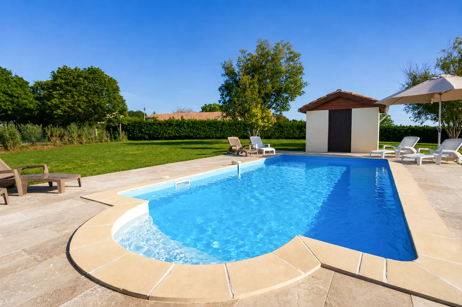 Les Oliviers – Private Pool and Ground-Floor Bedroom & Bathroom near Duras