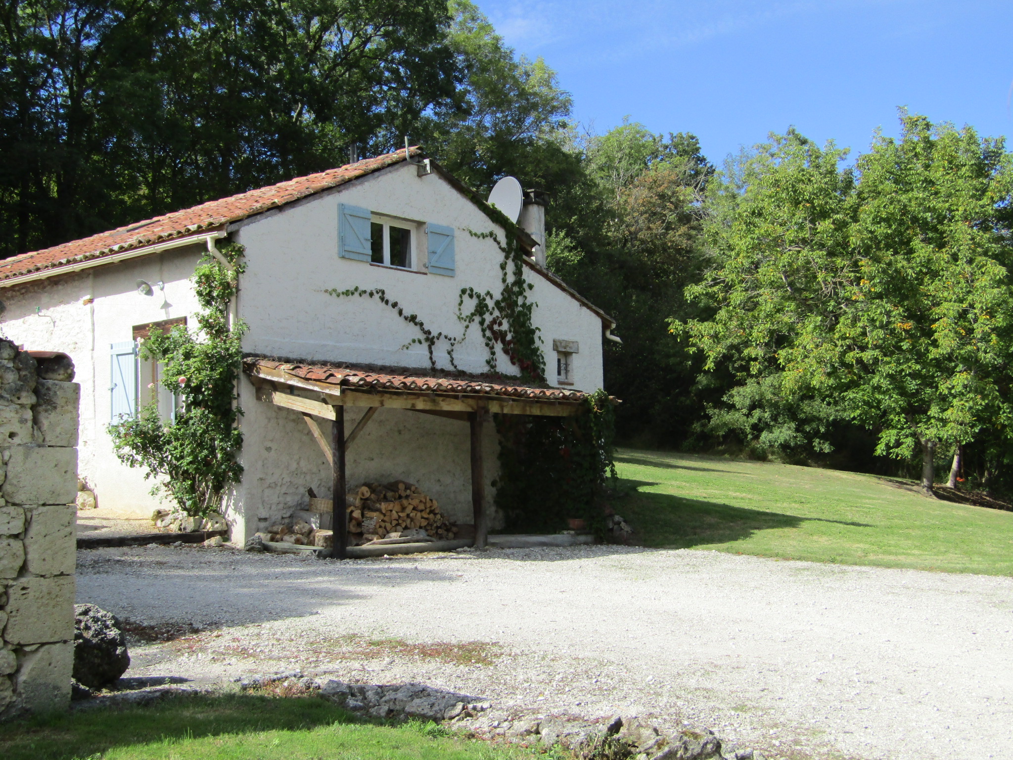 Side of house, with lawn to right