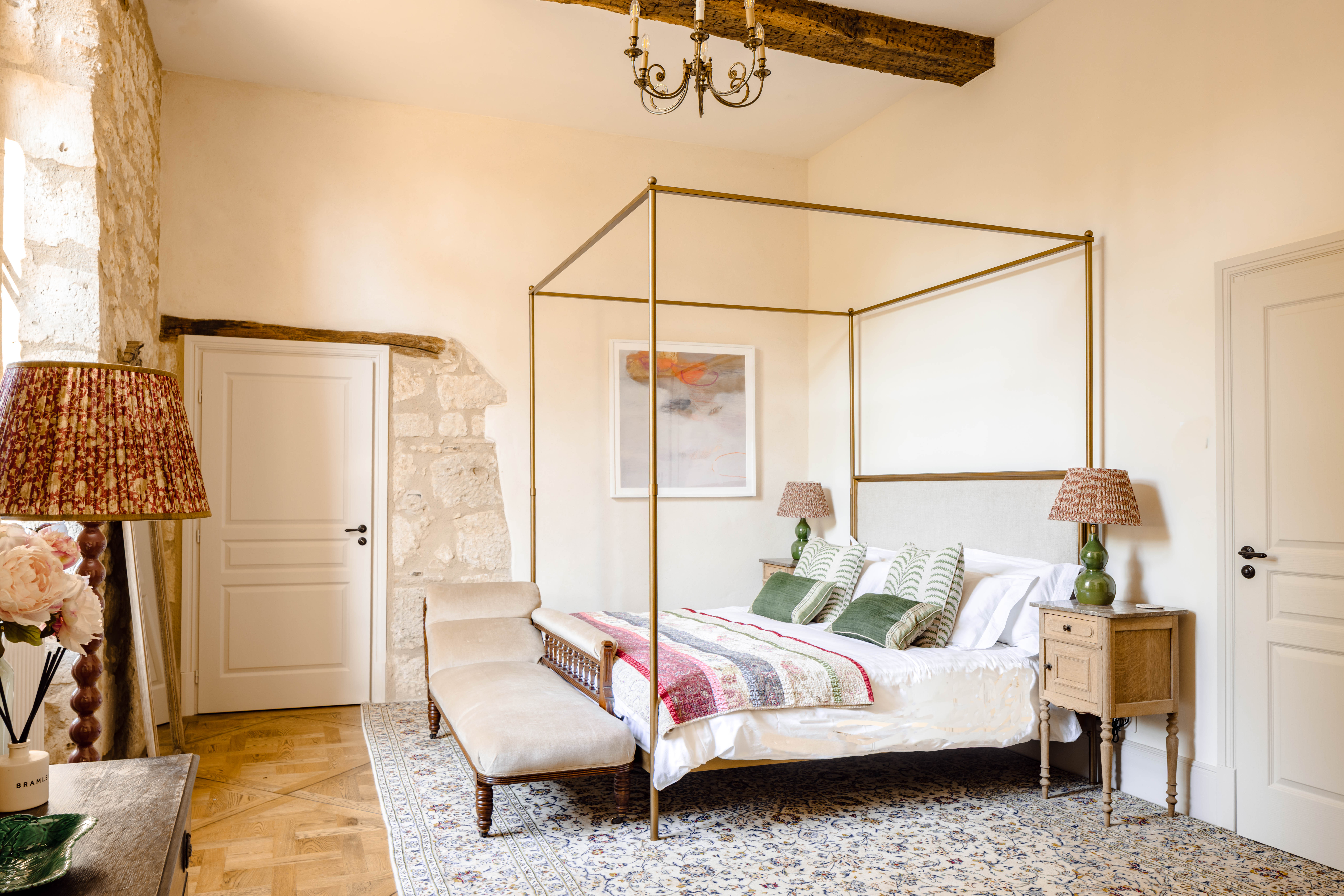 Four-poster bedroom