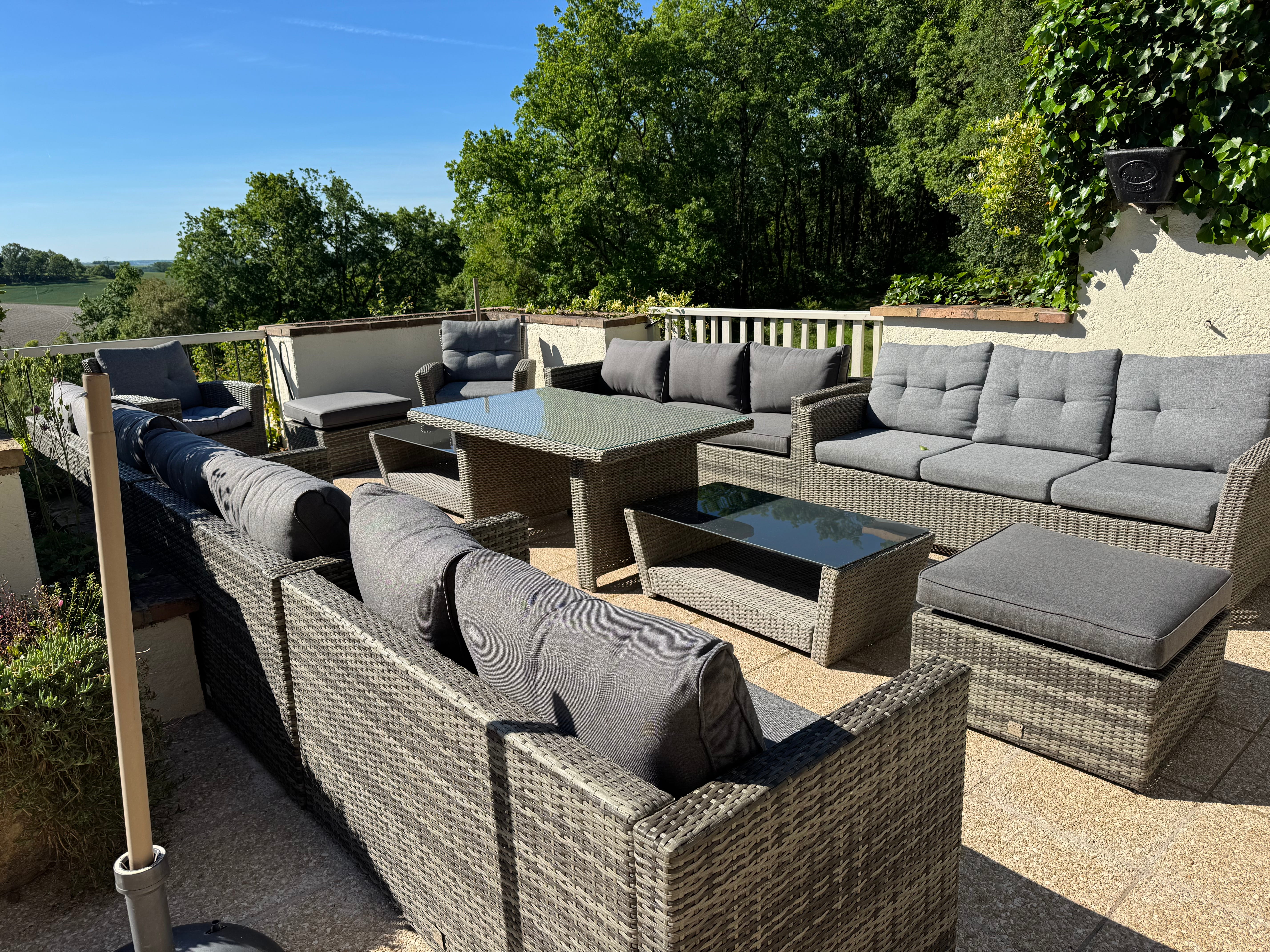 Very spacious, large house, panoramic view, swimming pool & spa**** — 11-dormitorios Gîte en Tarn-et-Garonne