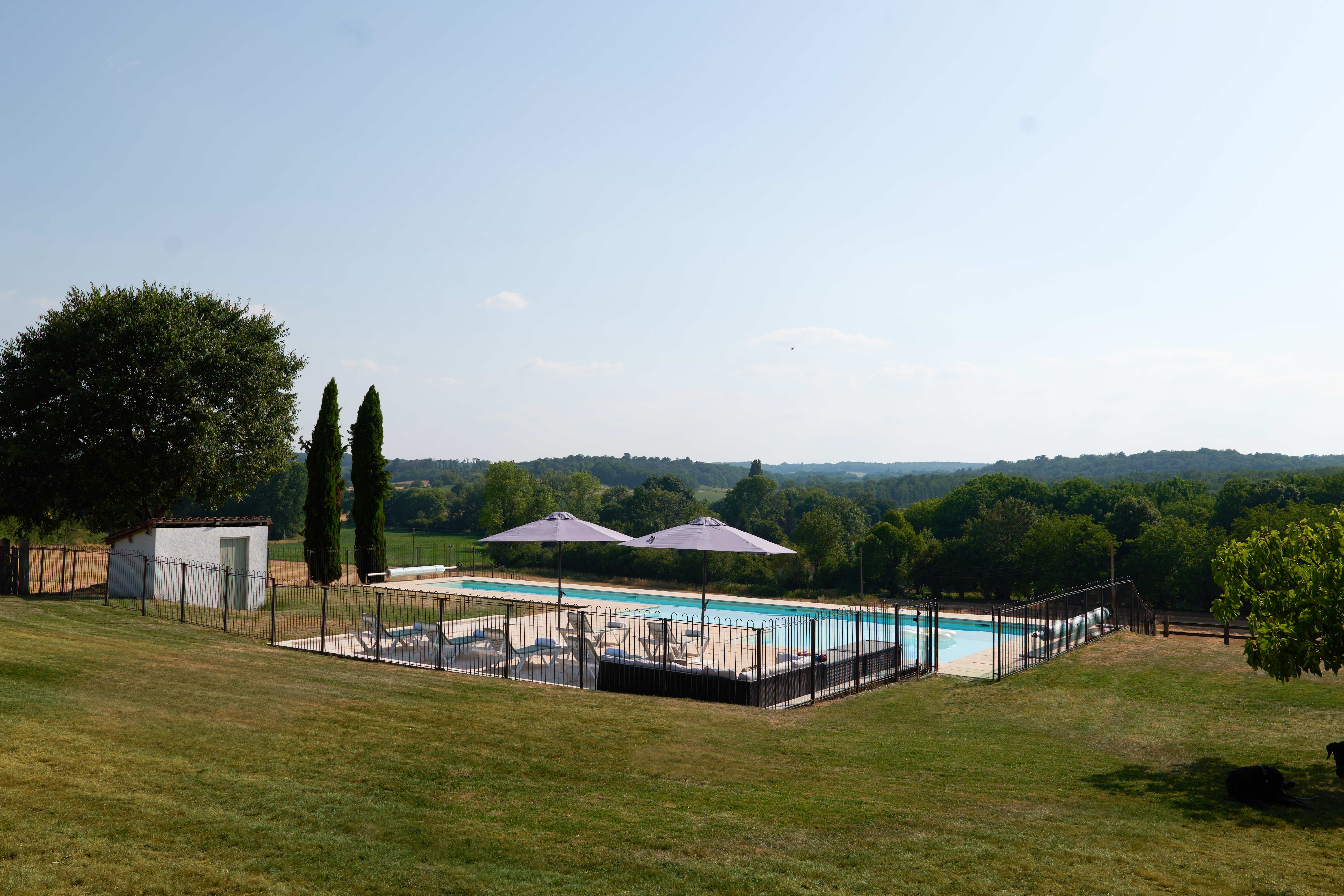BELLE ETOILE - FARMHOUSE, IN RONSENAC, POITOU-CHARENTES, FRANCE