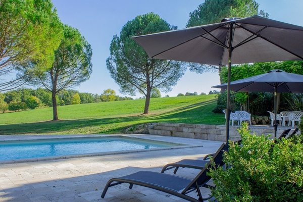 Villa Lucia, secluded, with private pool and air conditioning